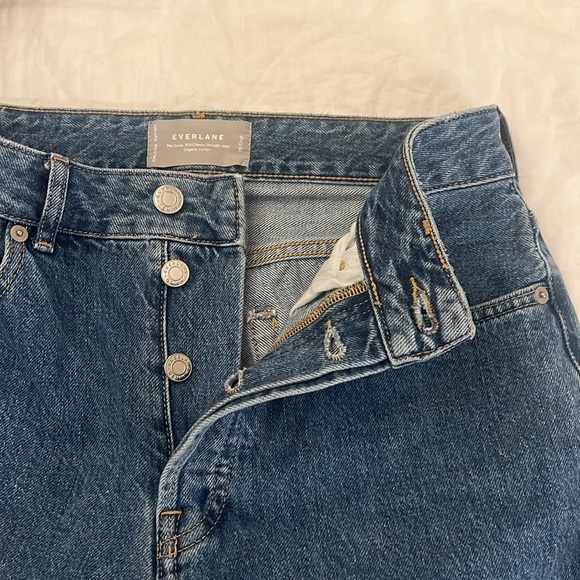 EVERLANE Curvy 90’s Cheeky Jean - Picture 9 of 11